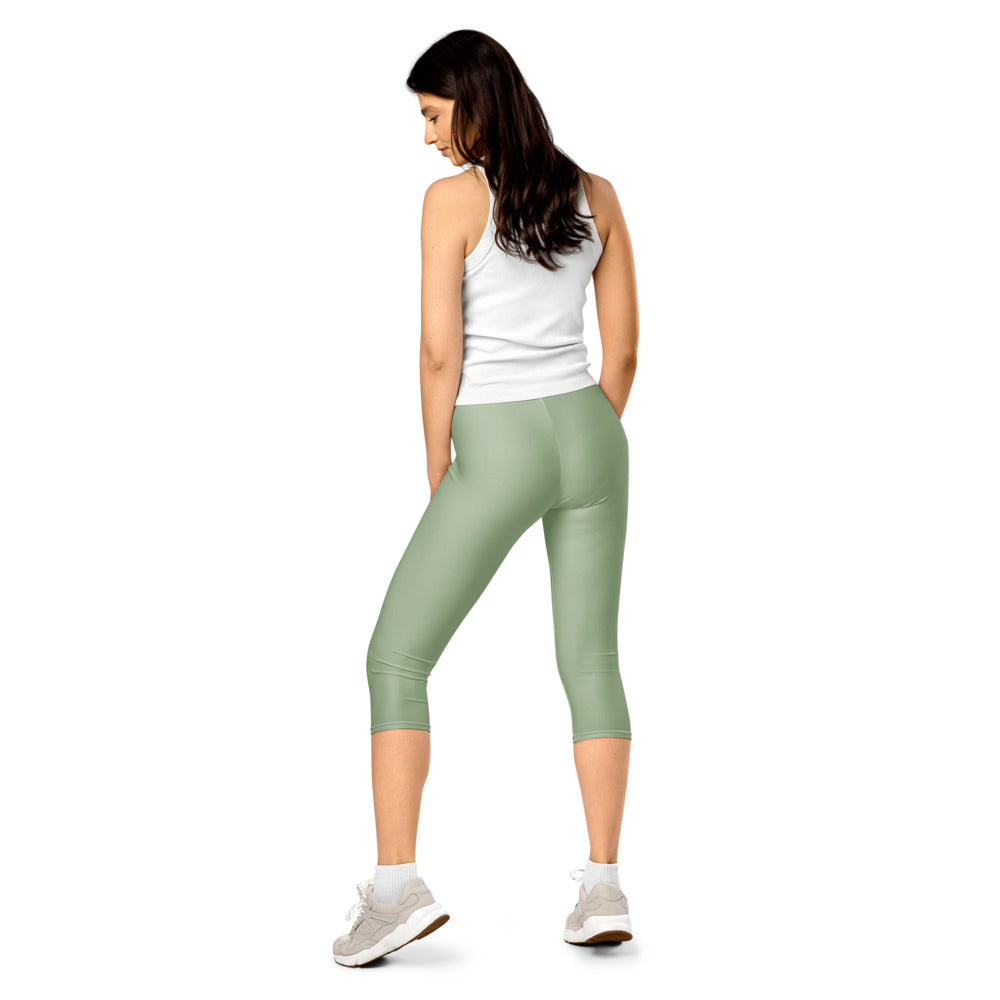 Solid leggings back view | GearBunch