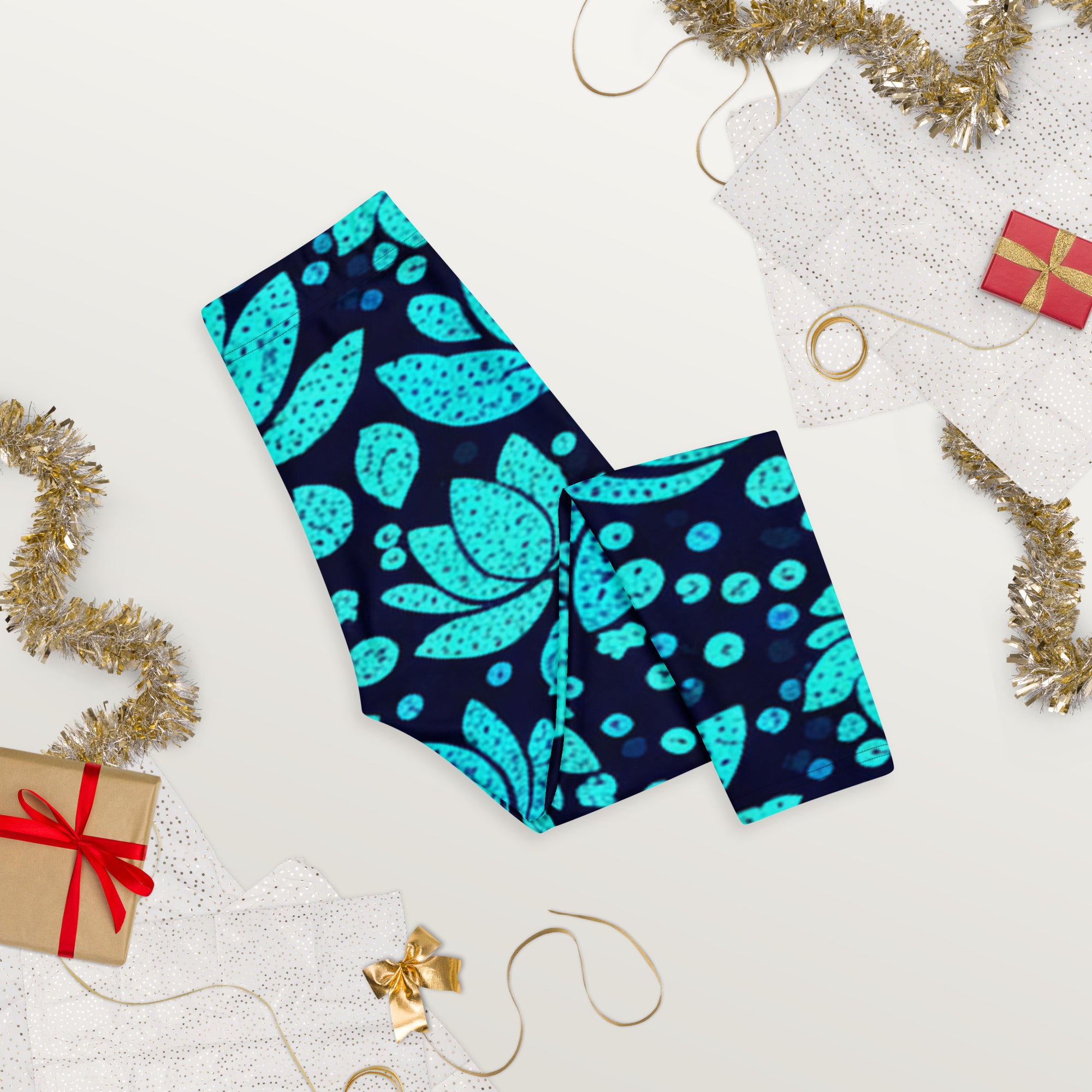 Teal Lotus Capri Leggings | GearBunch