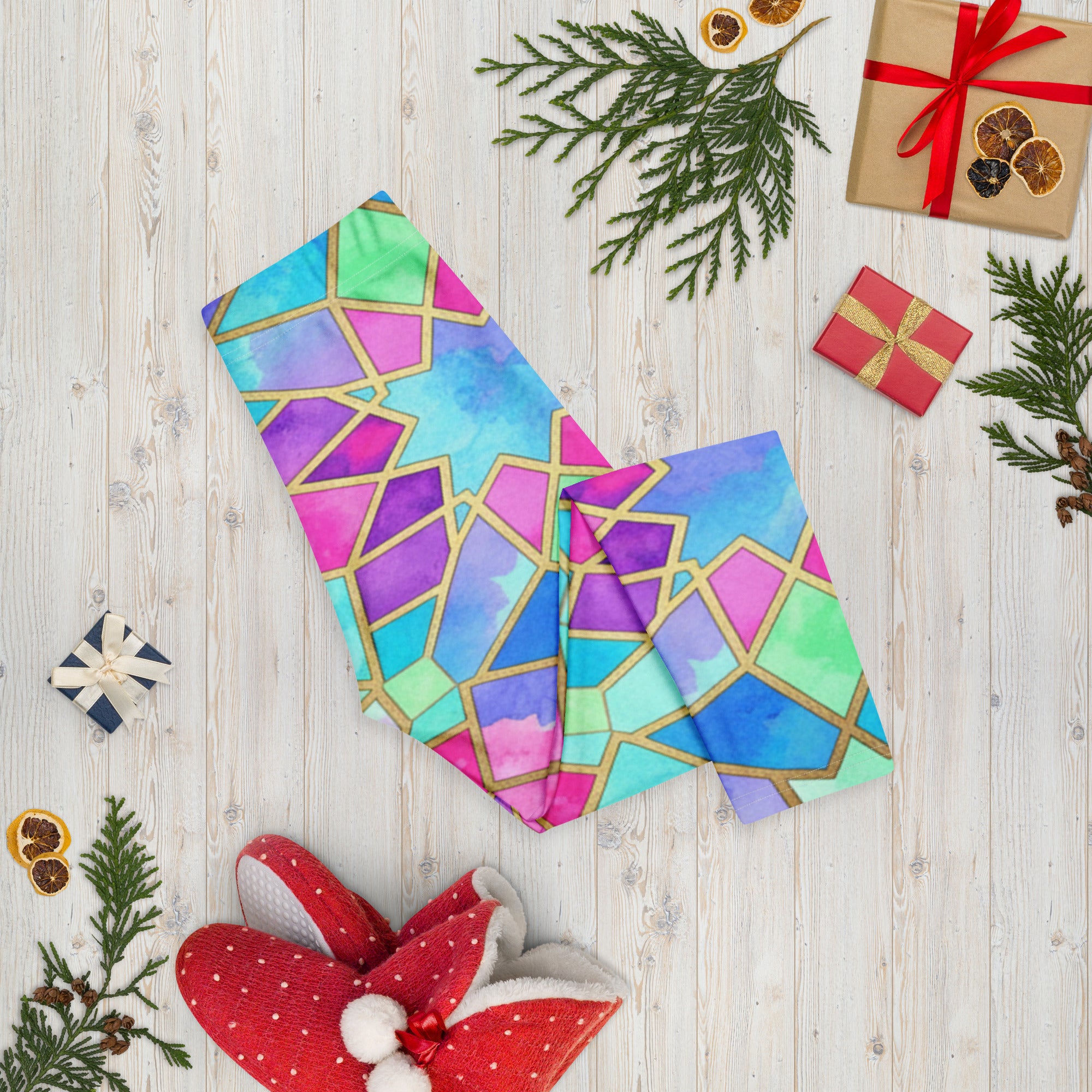 Violet Dream Capri Leggings | GearBunch