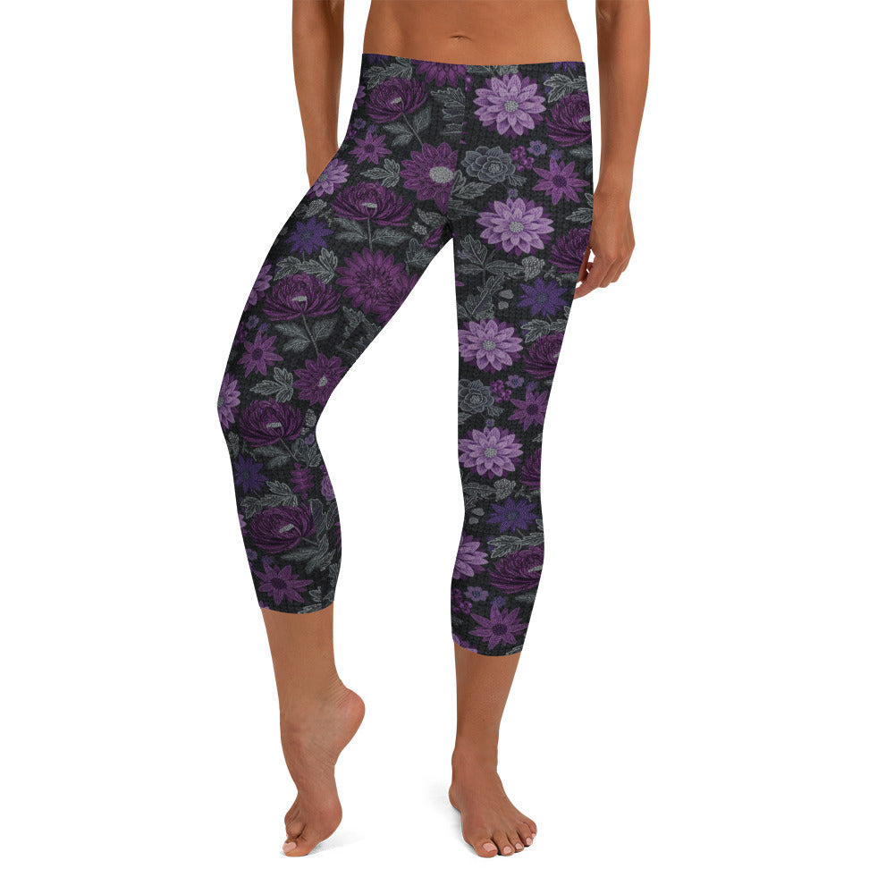 Jewel Orchid Capri Leggings | GearBunch