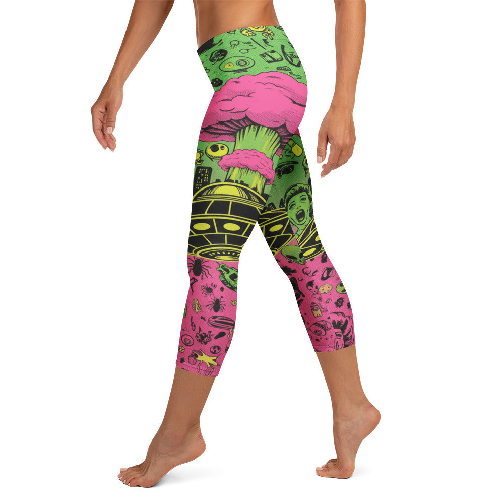 Drive-In Horror Capri Leggings | GearBunch