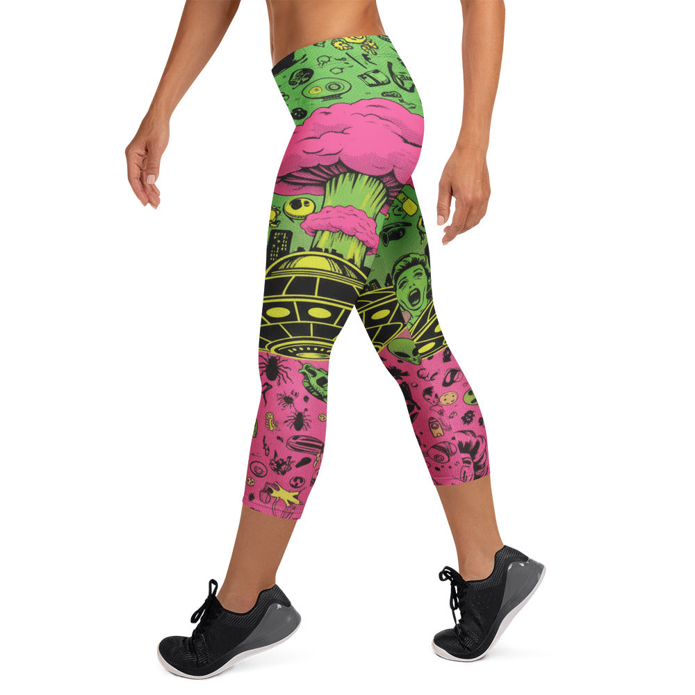 Drive-In Horror Capri Leggings | GearBunch