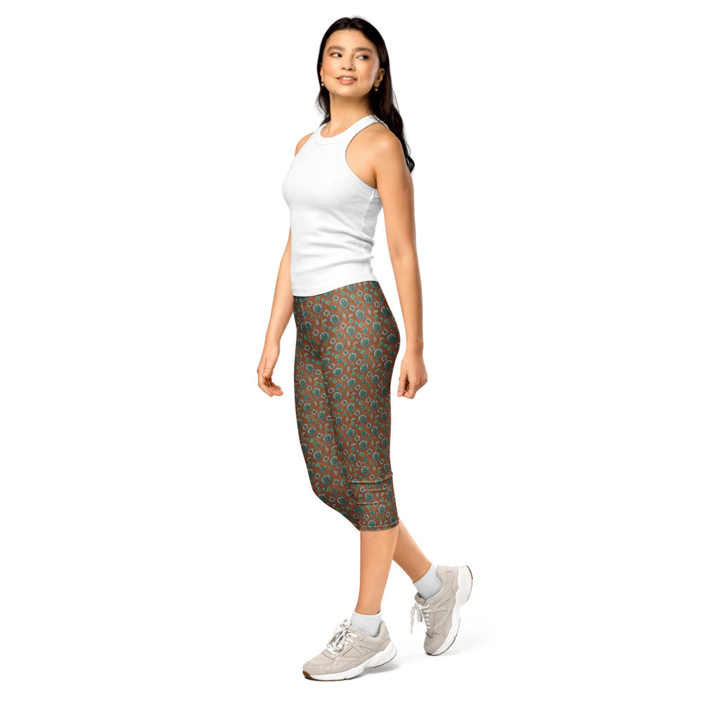 Solid leggings left front view | GearBunch