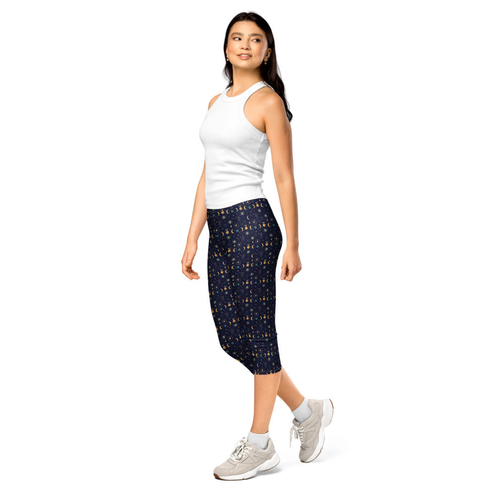Solid leggings left front view | GearBunch