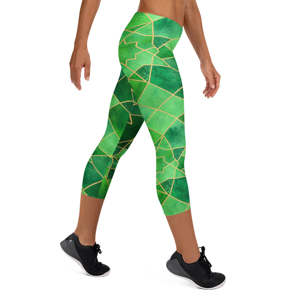 Emerald Jewel Capri Leggings | GearBunch