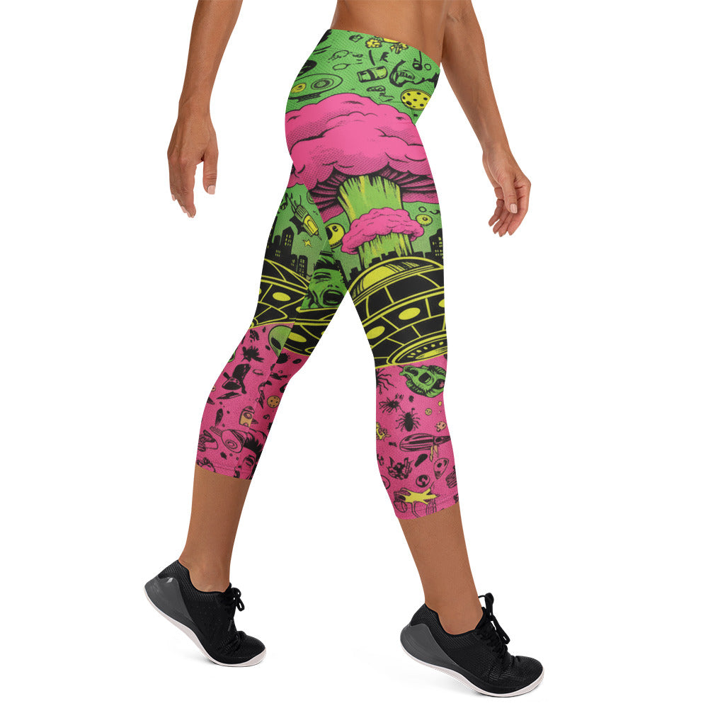 Drive-In Horror Capri Leggings | GearBunch