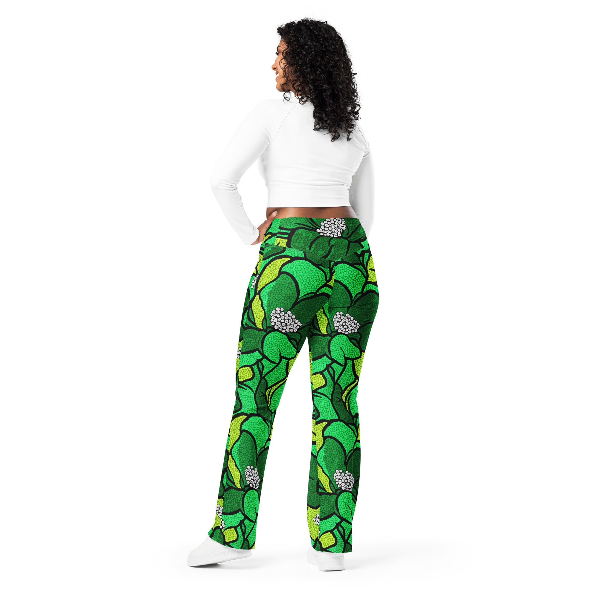 Emerald Paillette Magnolia Flare Leggings | GearBunch