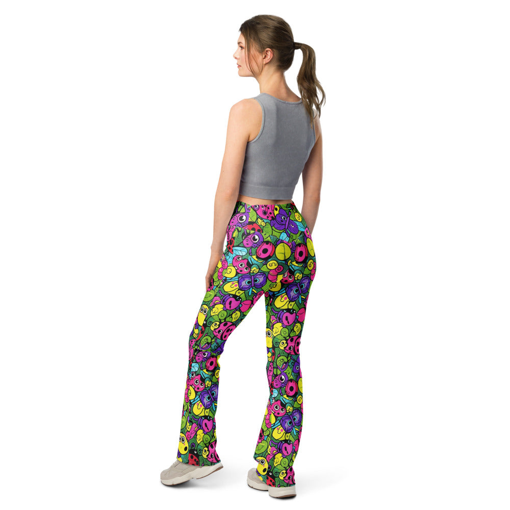 Flare leggings back view | GearBunch
