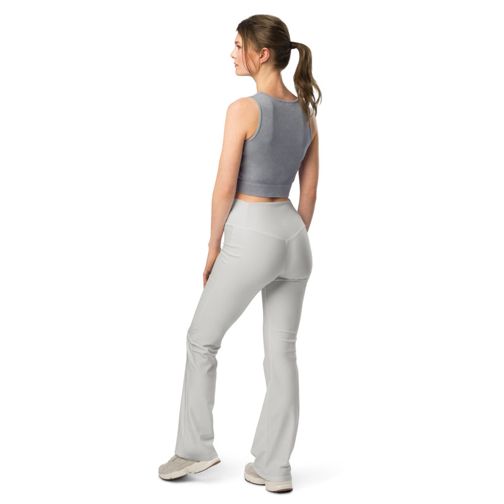 Solid leggings back view | GearBunch