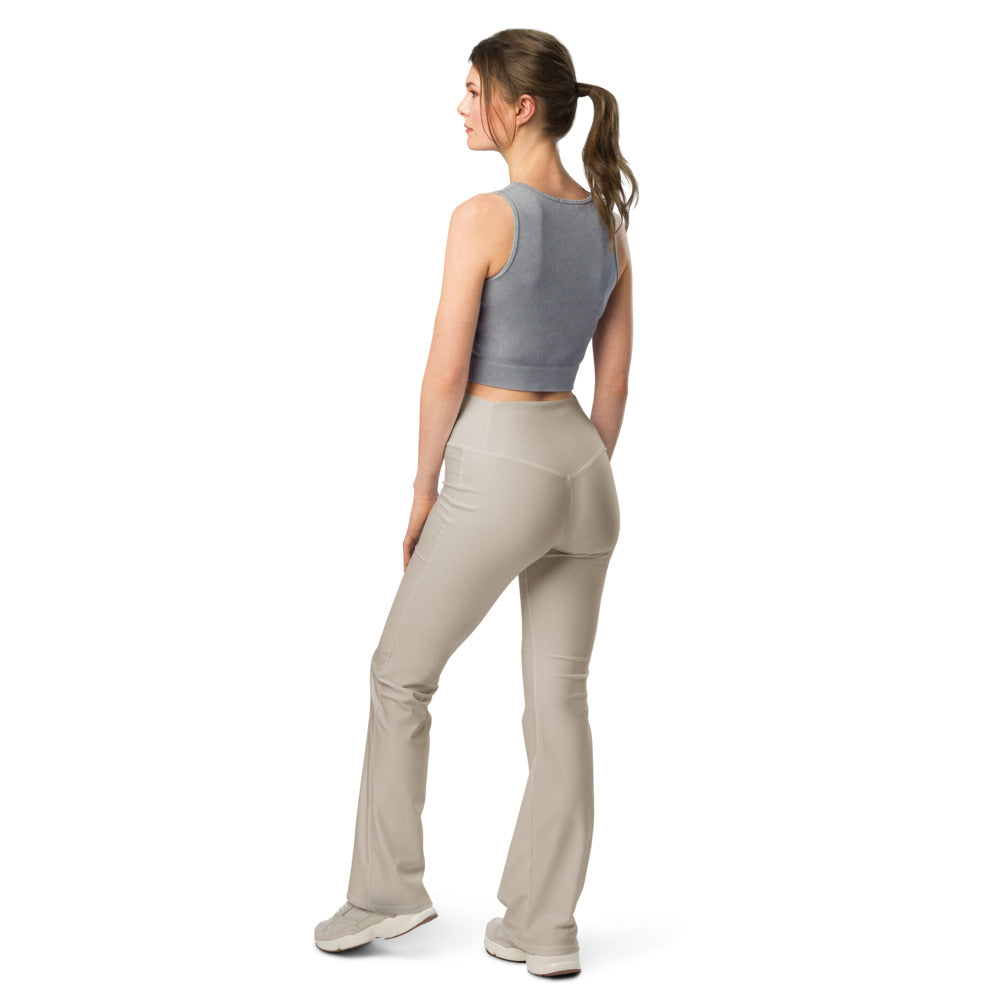 Solid leggings back view | GearBunch