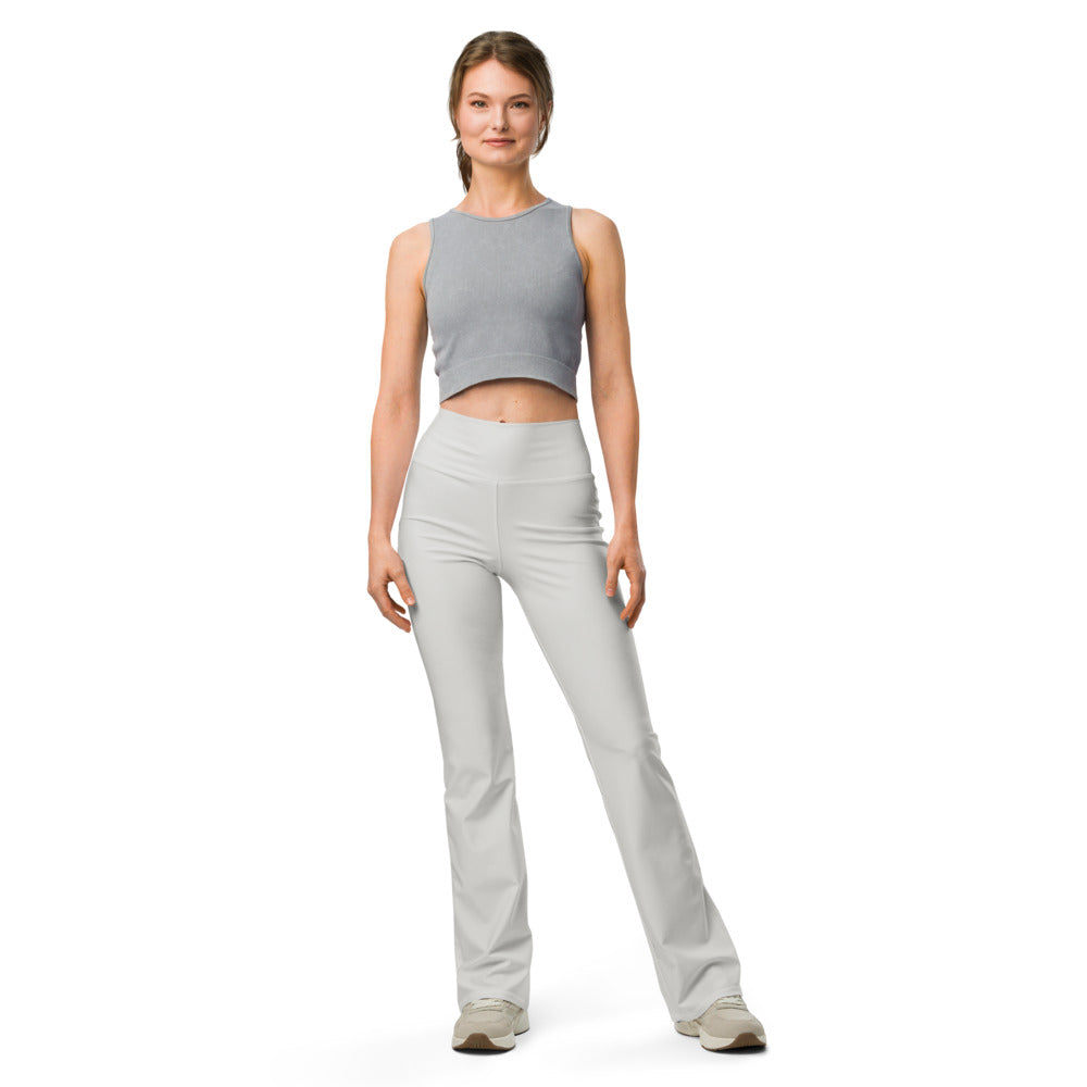 Solid leggings front view | GearBunch