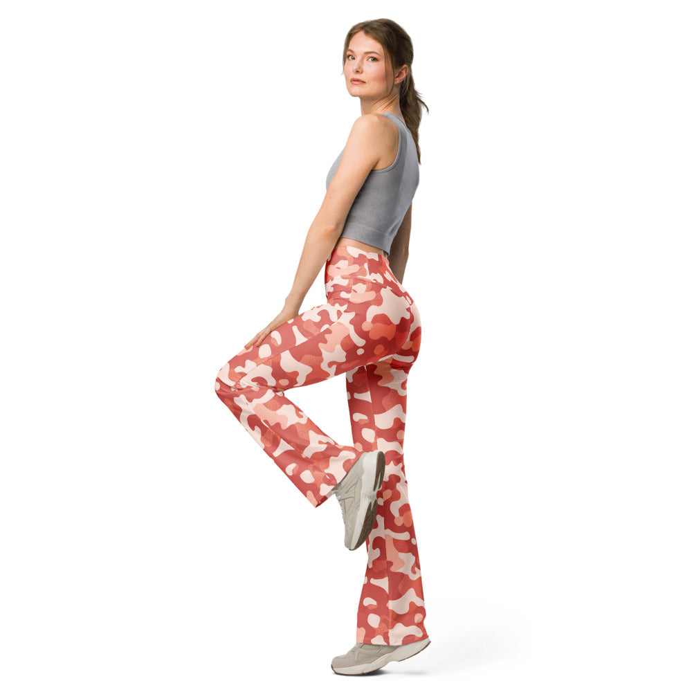 Flare leggings left view | GearBunch