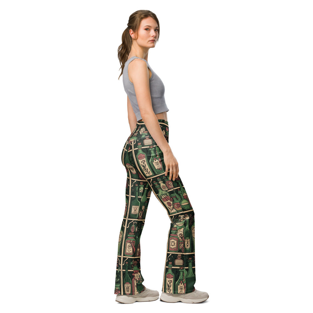 Flare leggings right view | GearBunch