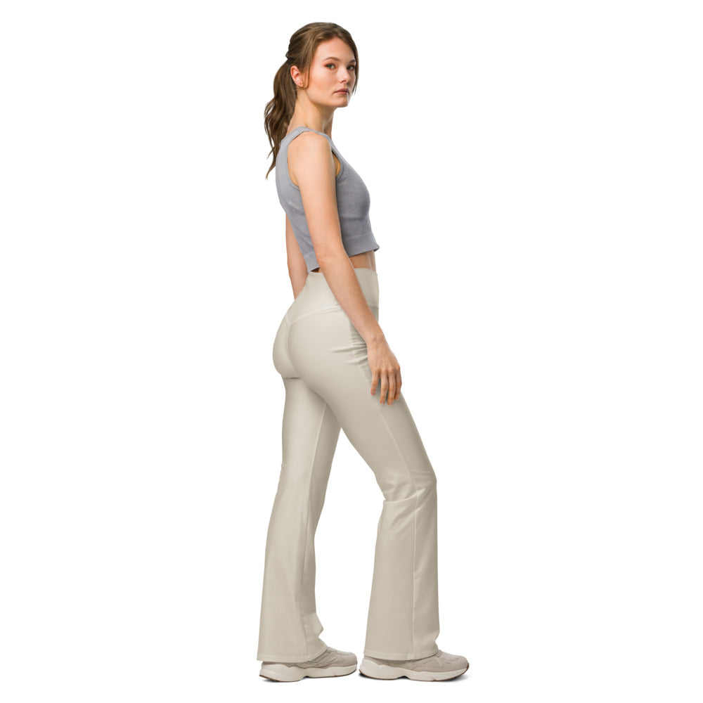 Solid leggings right view | GearBunch