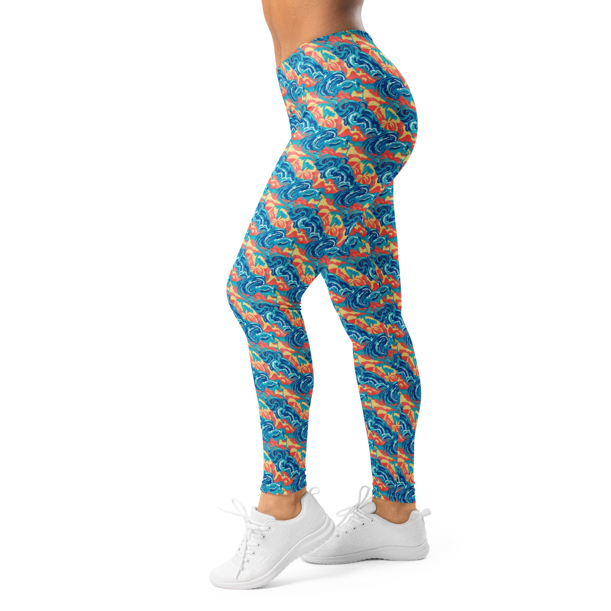 Women's coastal vacation landscape leggings front view