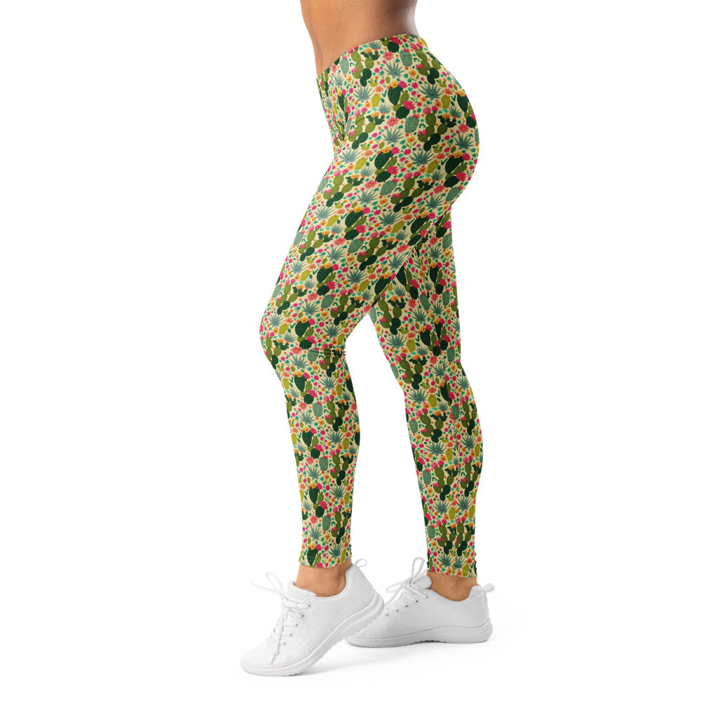 Solid leggings left view | GearBunch