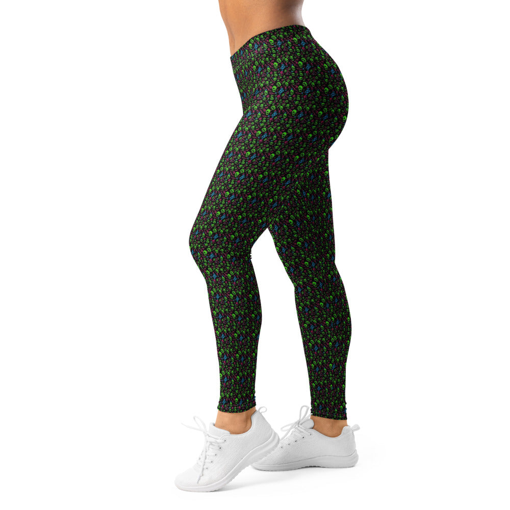 Solid leggings left view | GearBunch