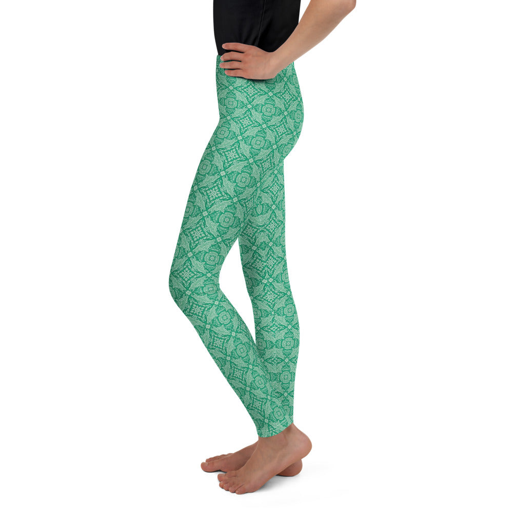 Solid leggings left view | GearBunch