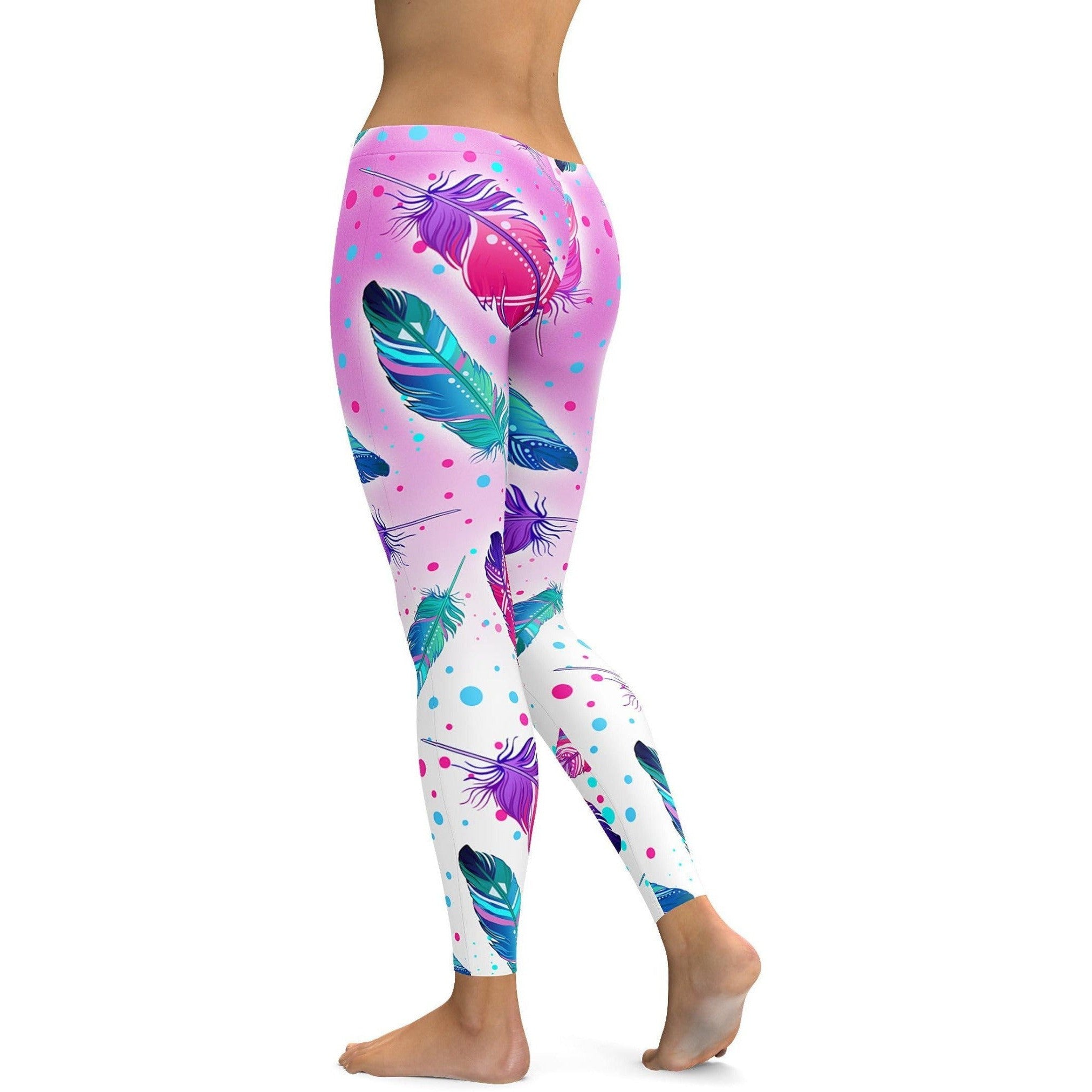 Dreamy Falling Feathers Leggings | GearBunch