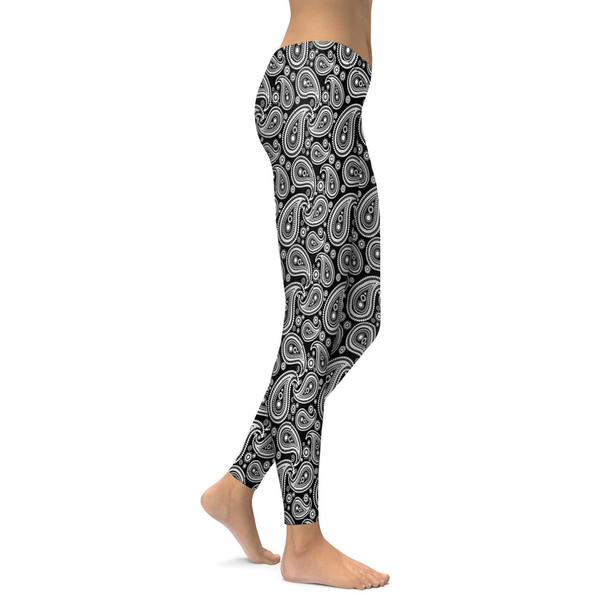 Gearbunch | Black & White Paisley Leggings