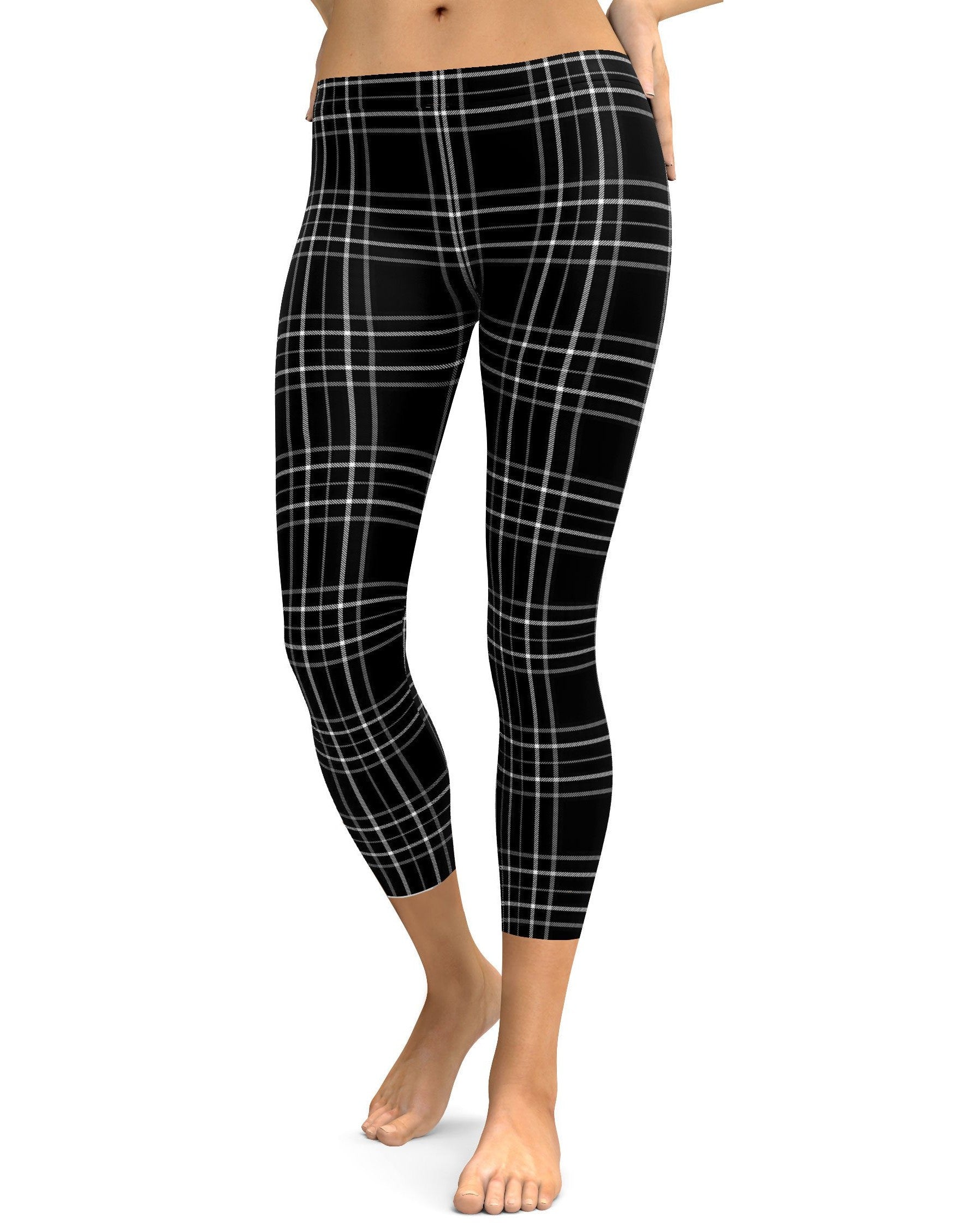 Black & White Tartan Capris - GearBunch Leggings / Yoga Pants