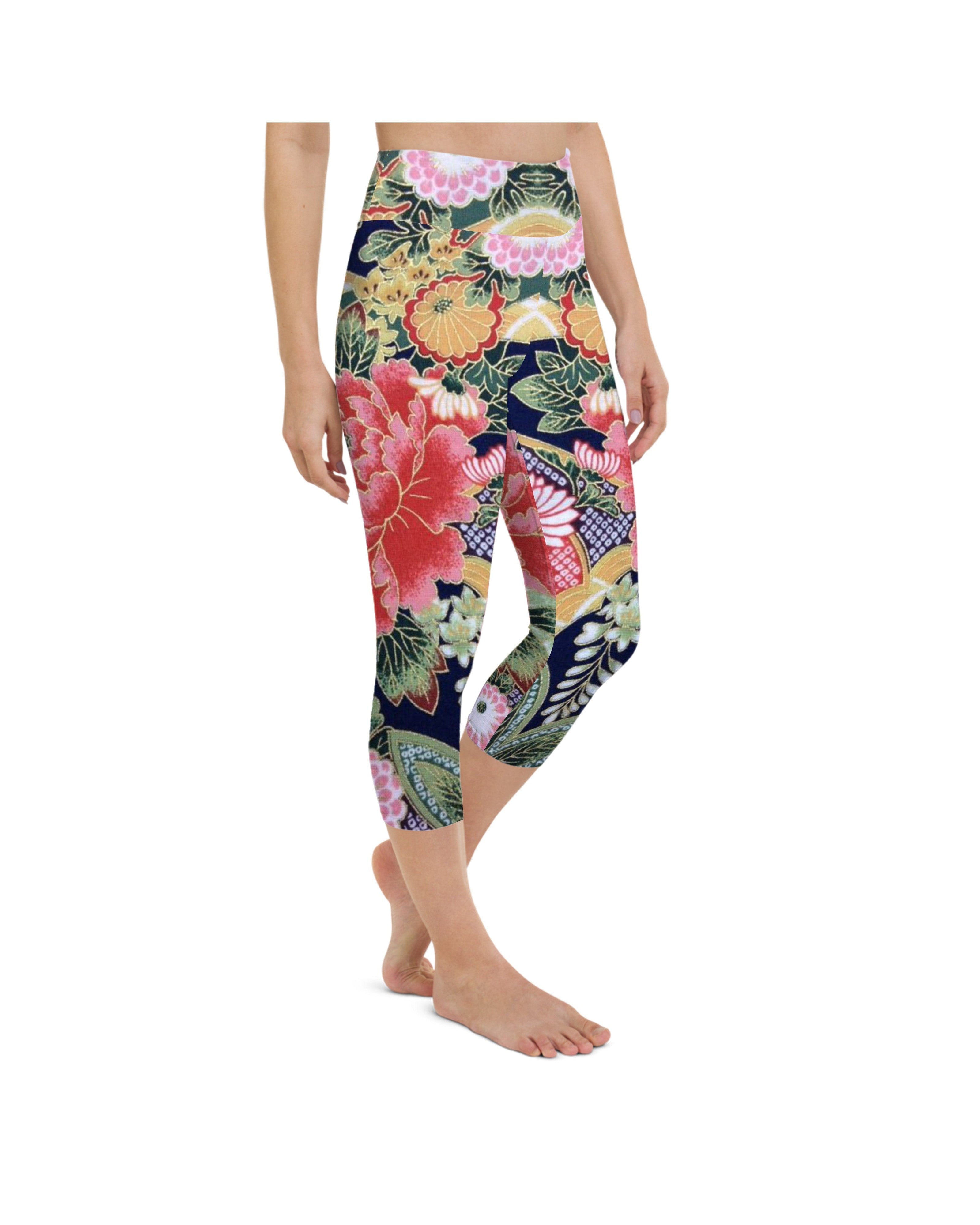 Oriental Floral Yoga Capris | GearBunch