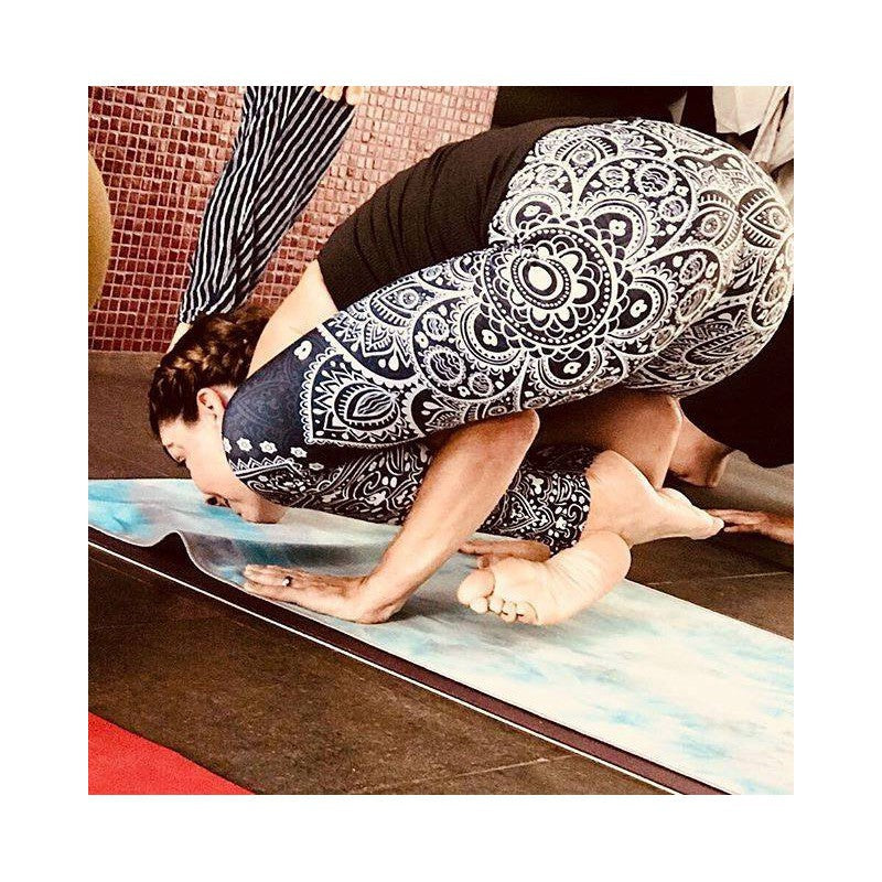 Womens Workout Yoga Black & White Mandala Leggings Black/White | Gearbunch.com