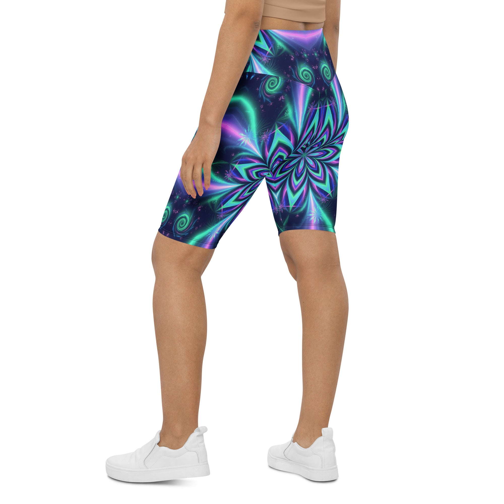 Psychedelic Northern Lights Bike Shorts | GearBunch