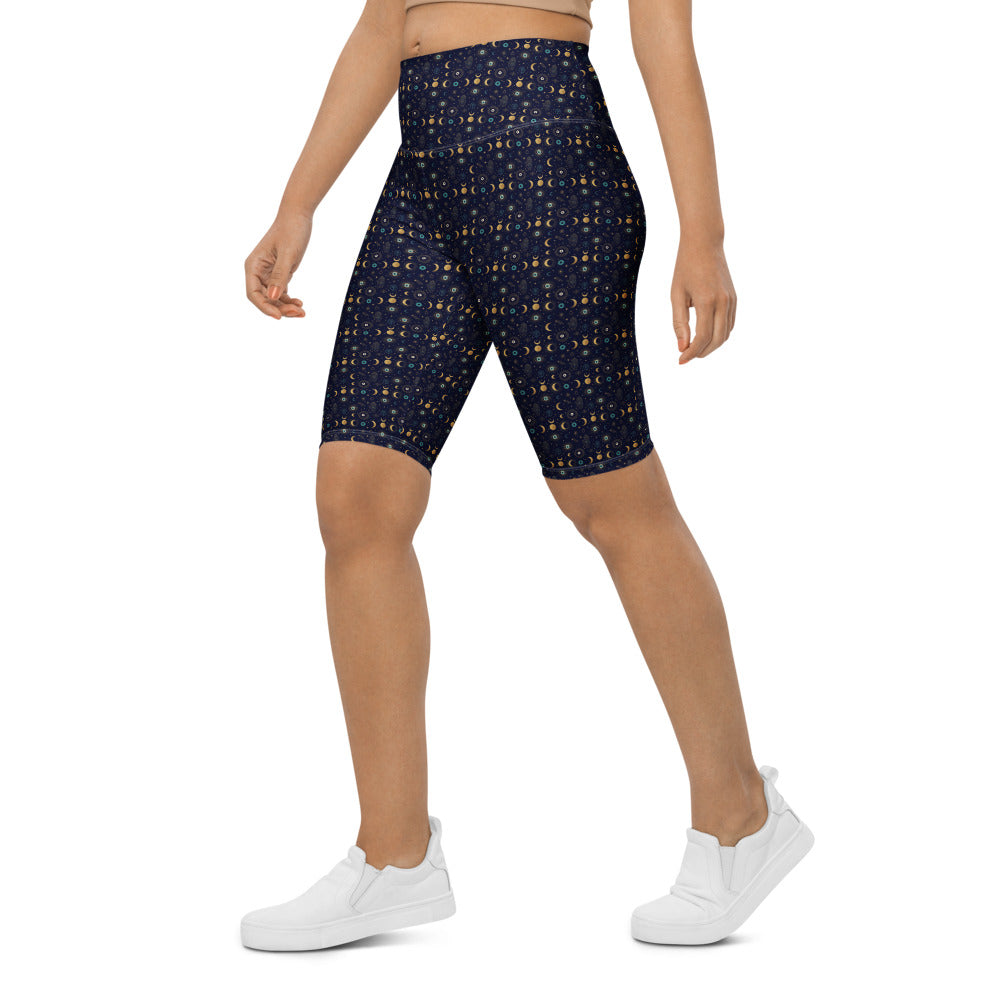 Solid leggings left front view | GearBunch