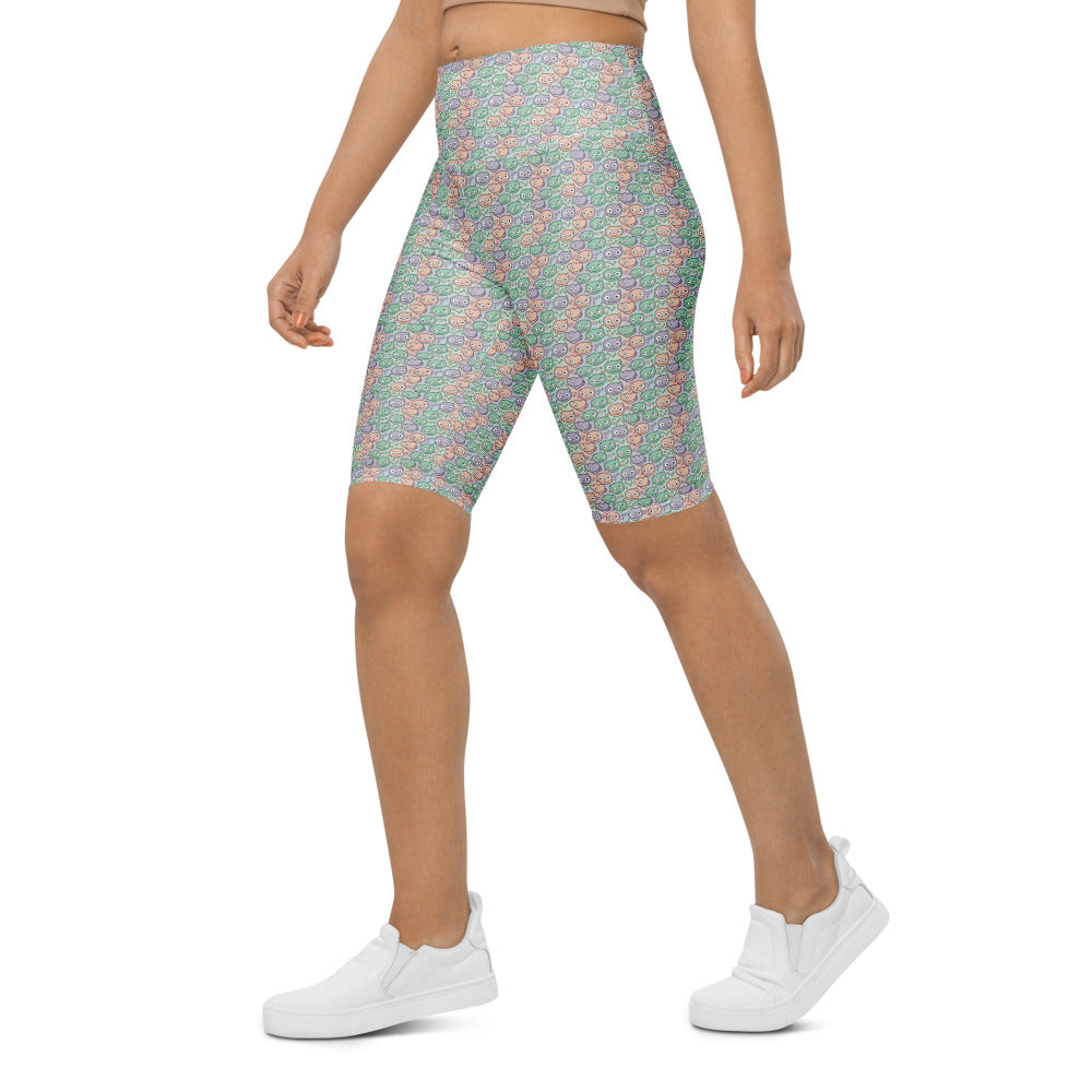 Solid leggings left front view | GearBunch