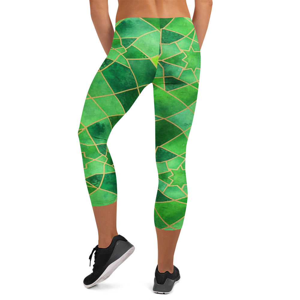 Emerald Jewel Capri Leggings | GearBunch