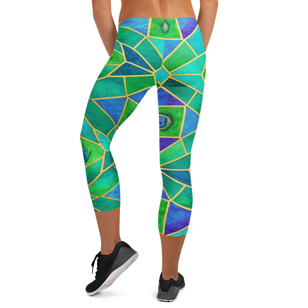 Peacock Plume Capri Leggings | GearBunch
