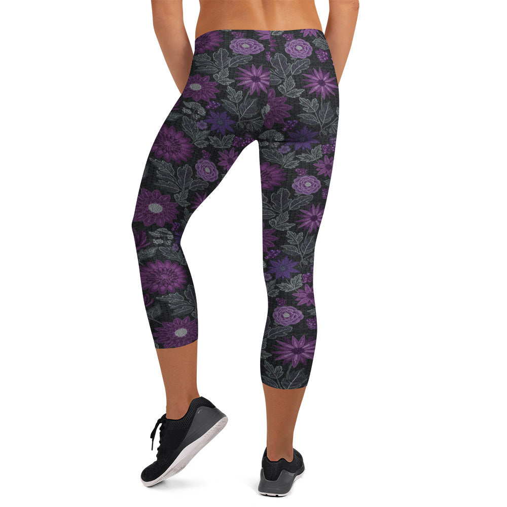 Jewel Orchid Capri Leggings | GearBunch