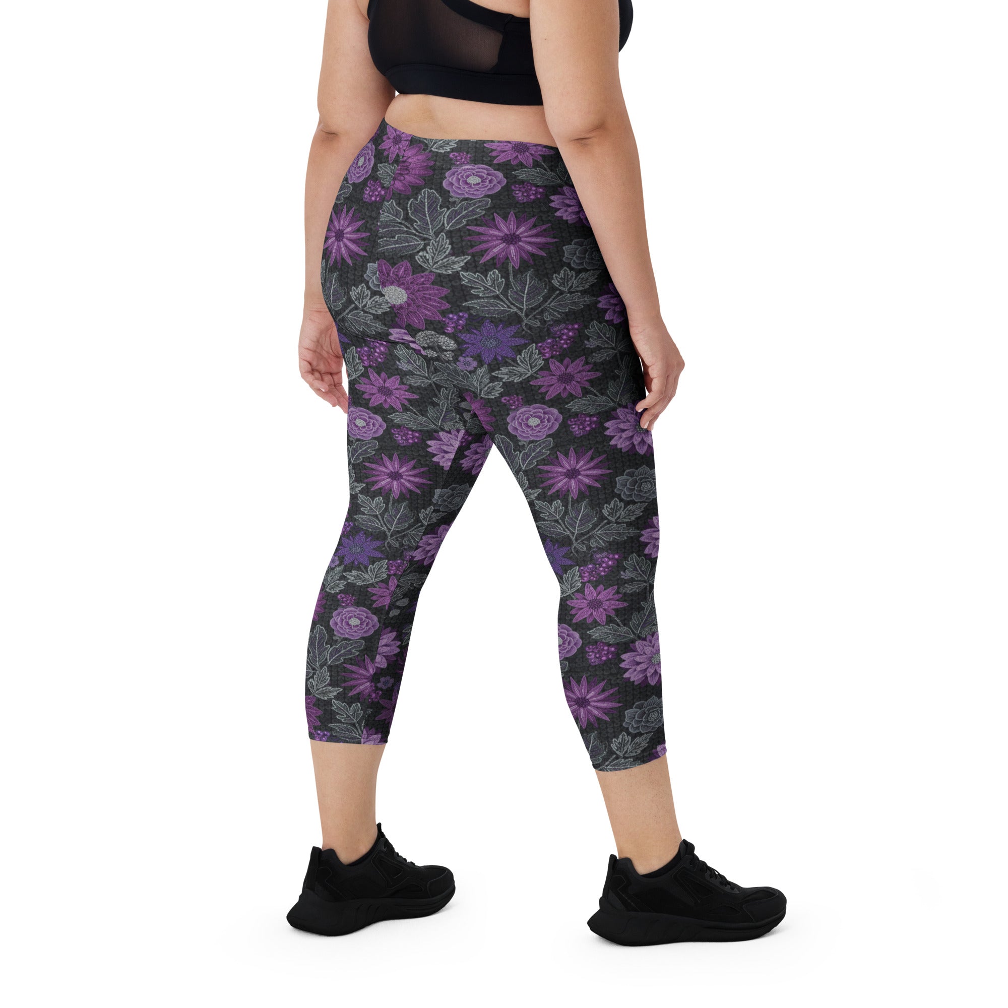 Jewel Orchid Capri Leggings | GearBunch