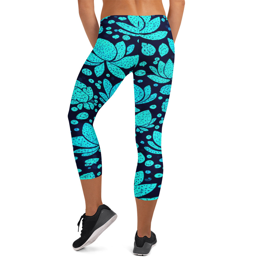 Teal Lotus Capri Leggings | GearBunch
