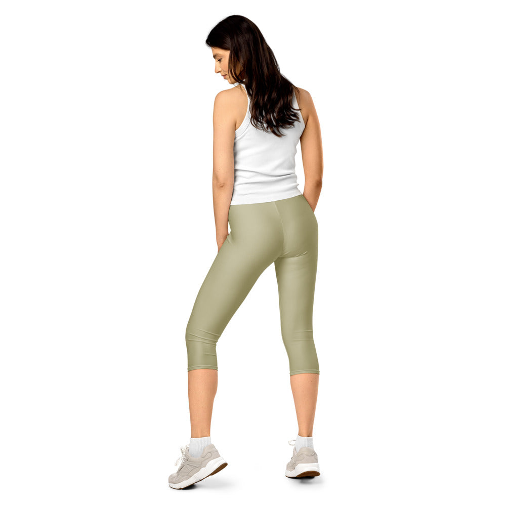 Solid leggings back view | GearBunch