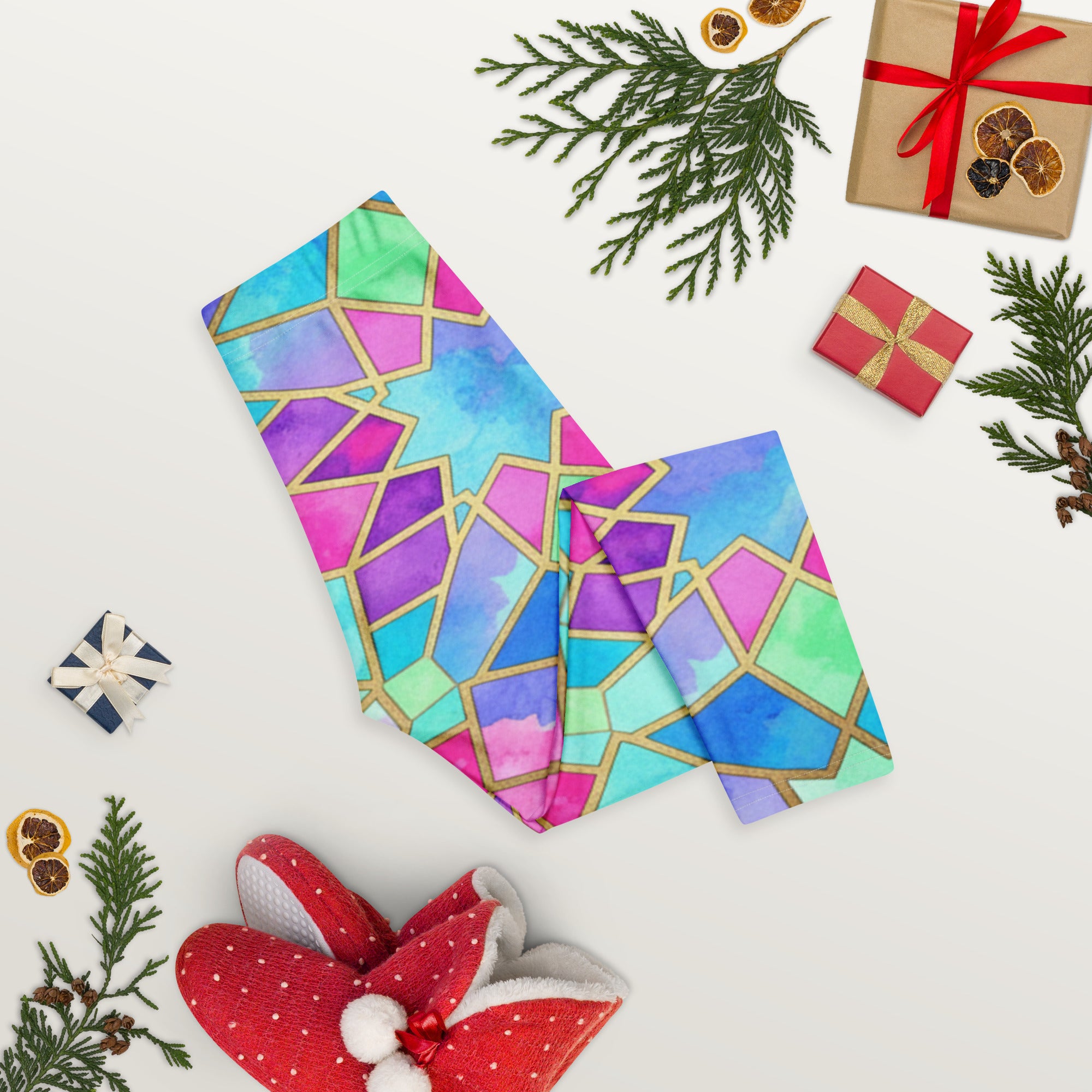 Violet Dream Capri Leggings | GearBunch