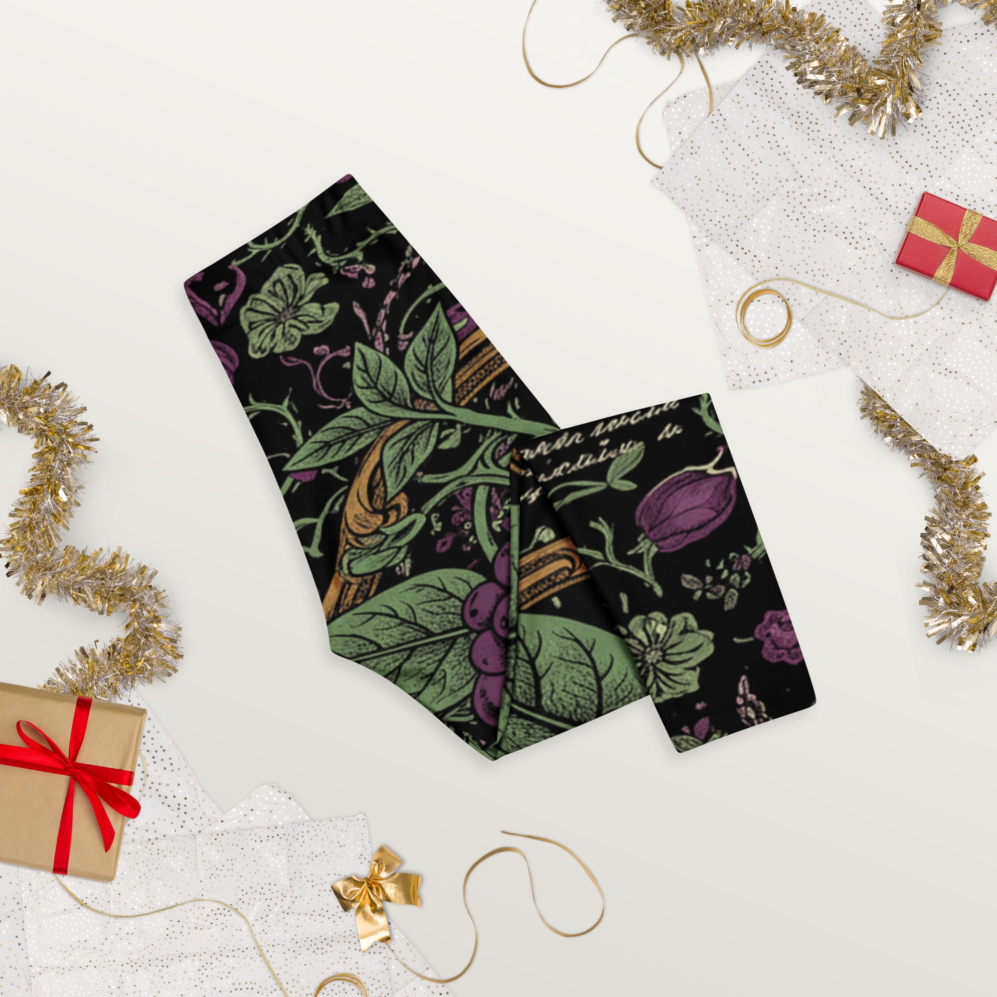 Deadly Nightshade Capri Leggings | GearBunch