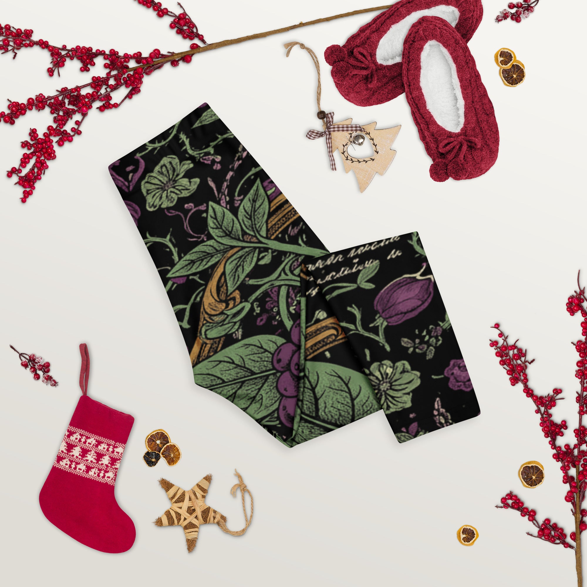 Deadly Nightshade Capri Leggings | GearBunch