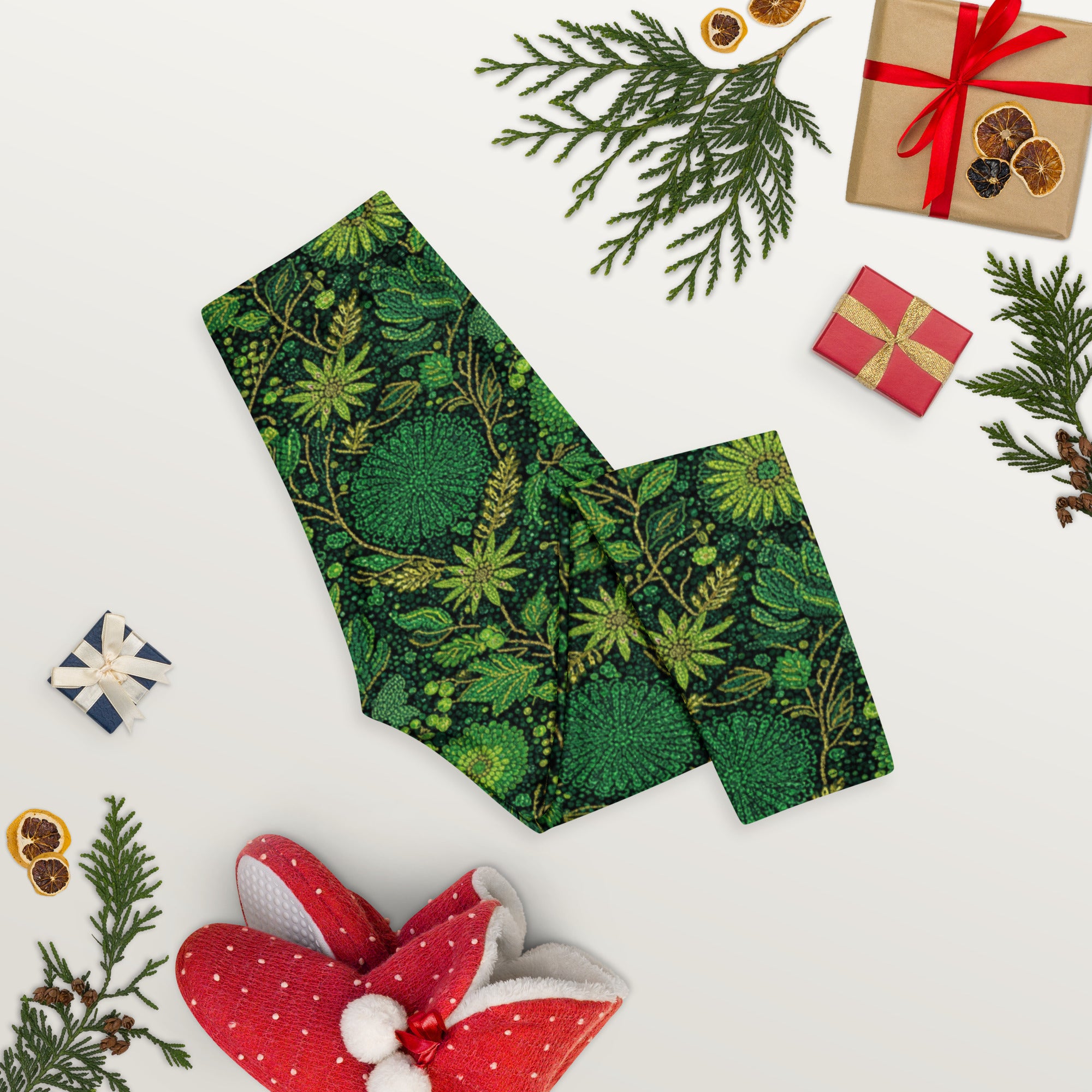 Emerald Jungle Capri Leggings | GearBunch