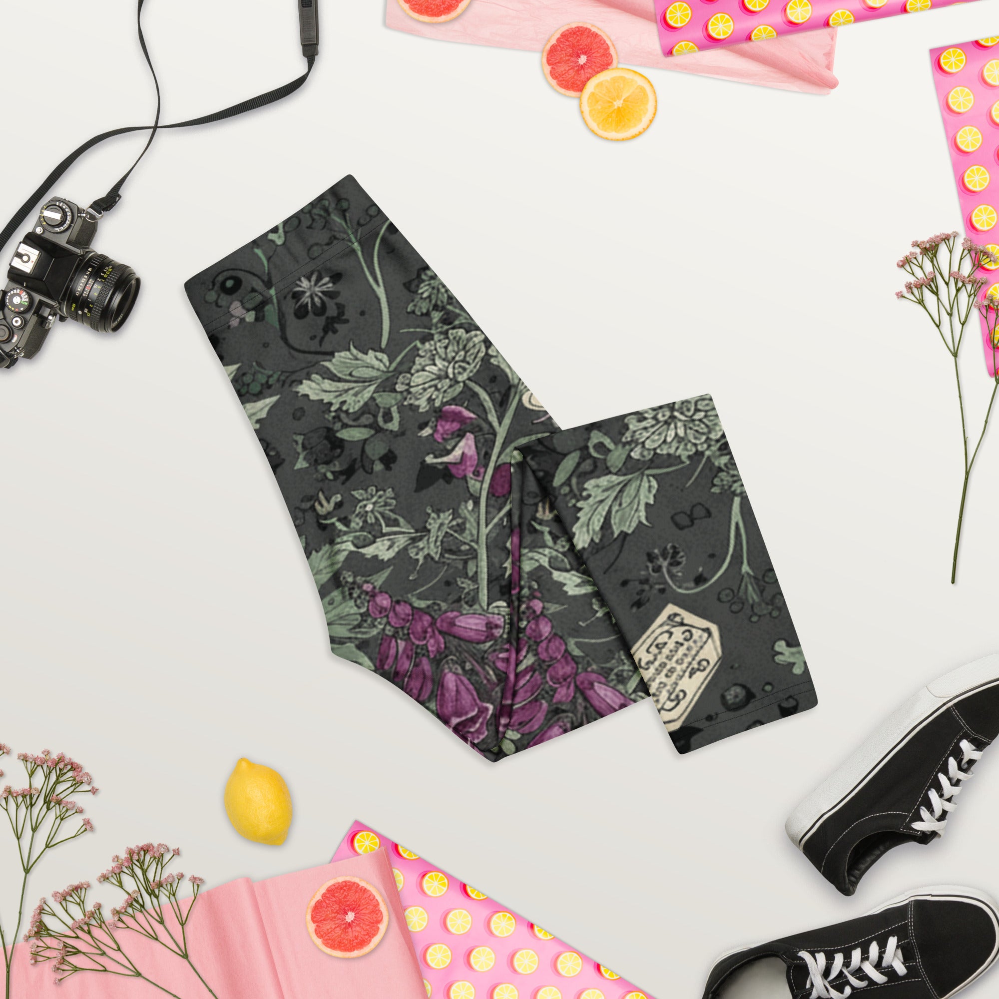 Hemlock Goth Capri Leggings | GearBunch