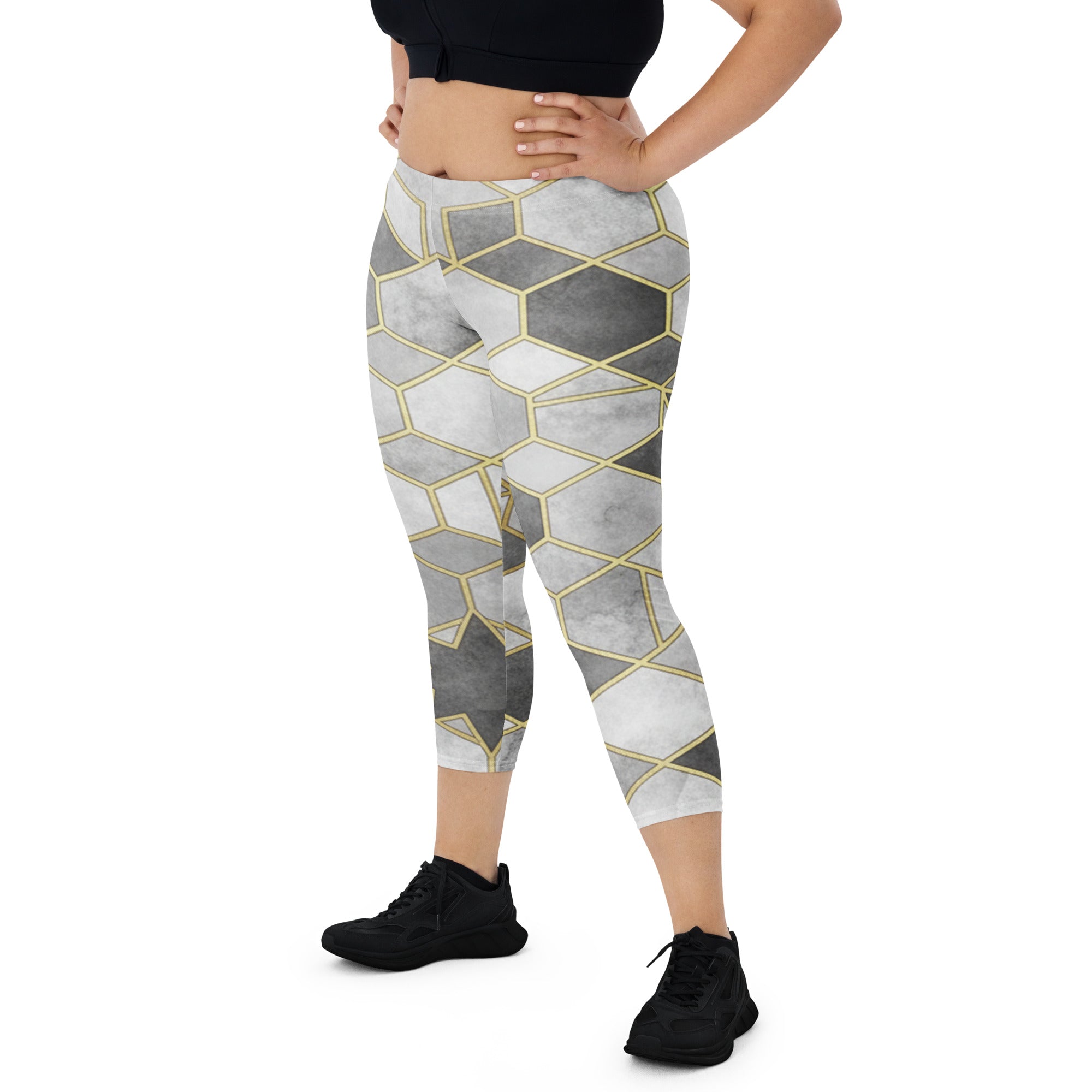 Monochrome Luxe Capri Leggings | GearBunch