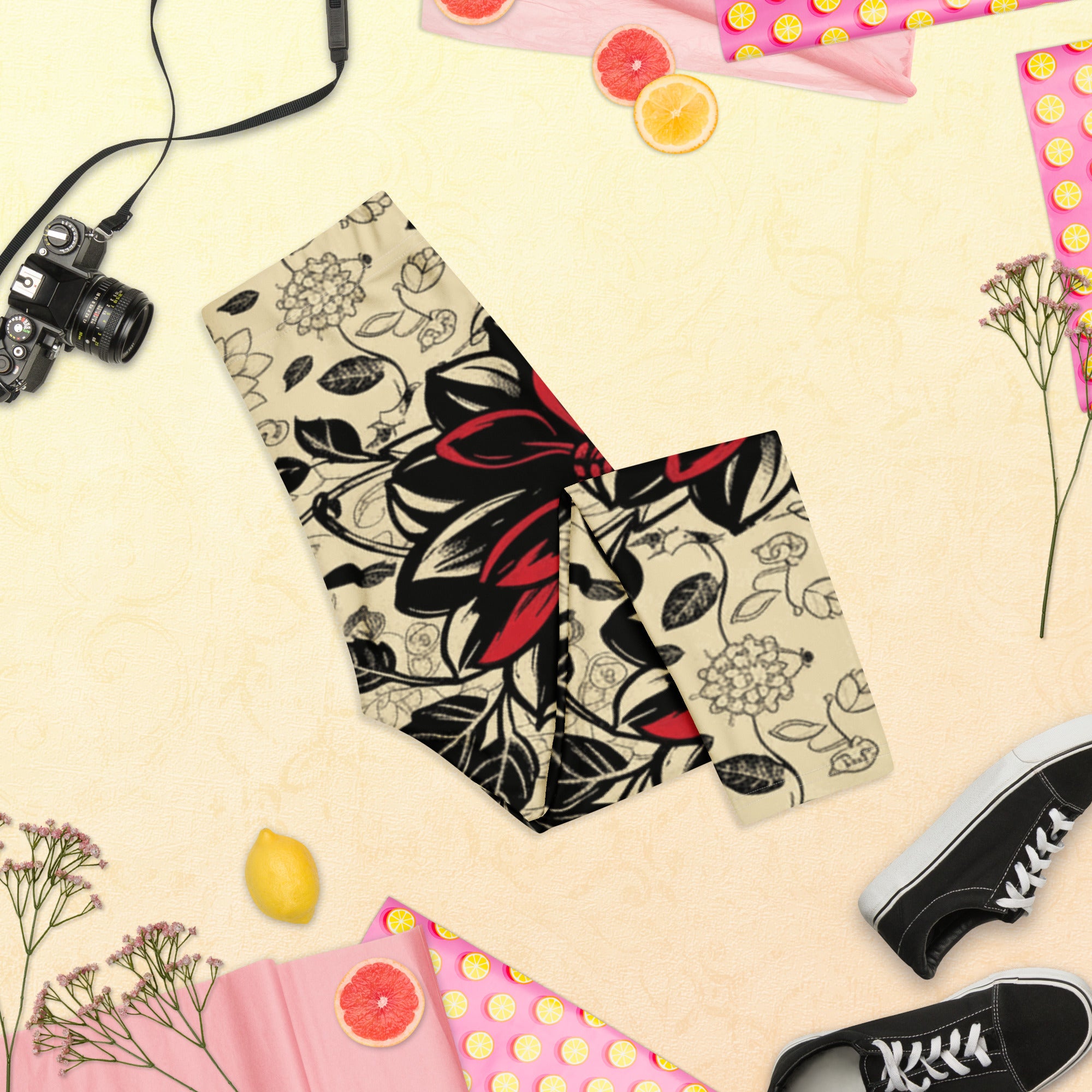 Black Dahlia Bloom Capri Leggings | GearBunch