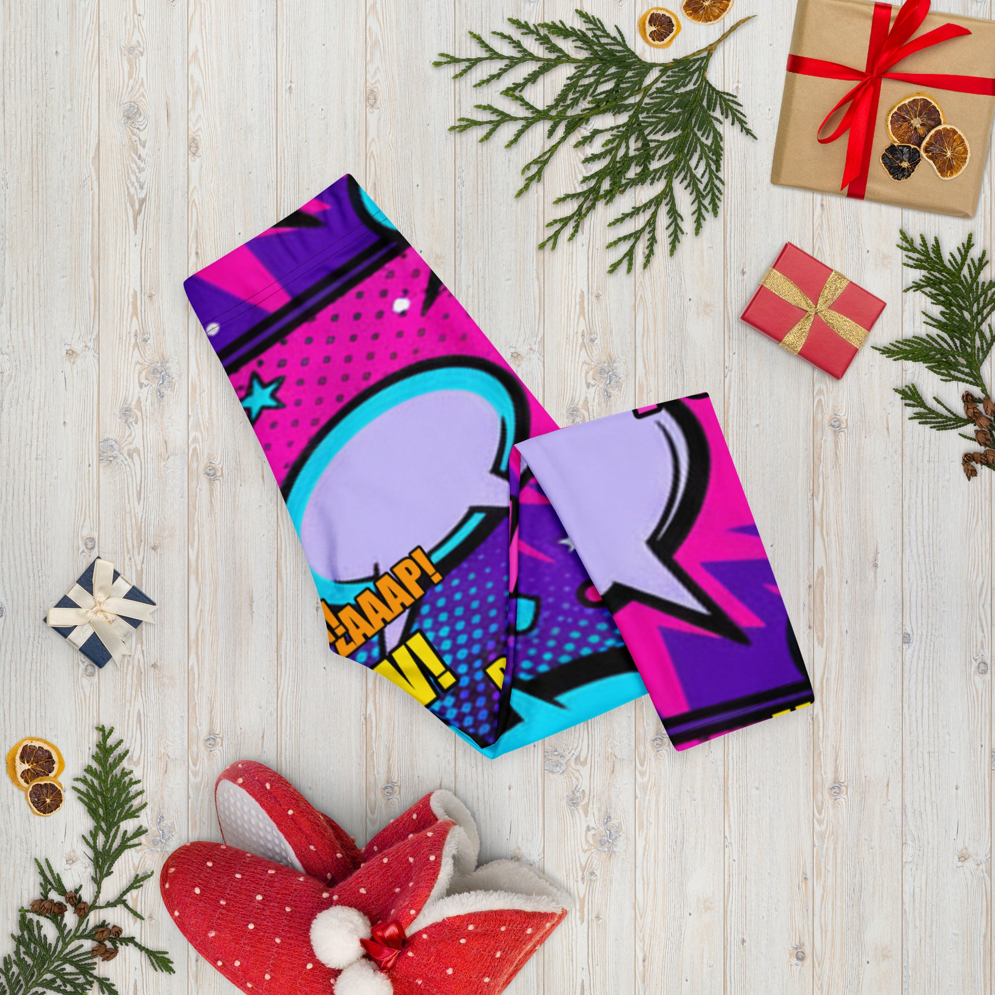 Comic Pop Galaxy Purple Capri Leggings | GearBunch