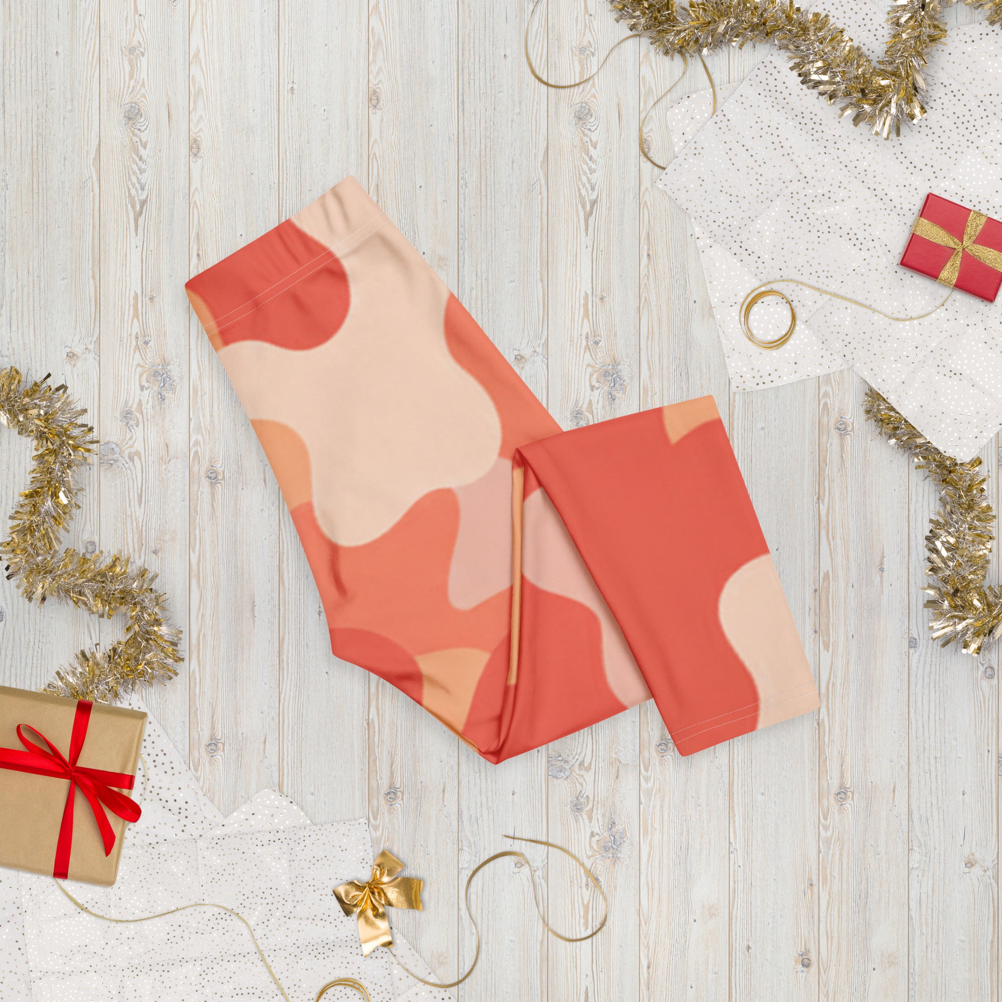 Coral Sunset Camo Capri Leggings | GearBunch