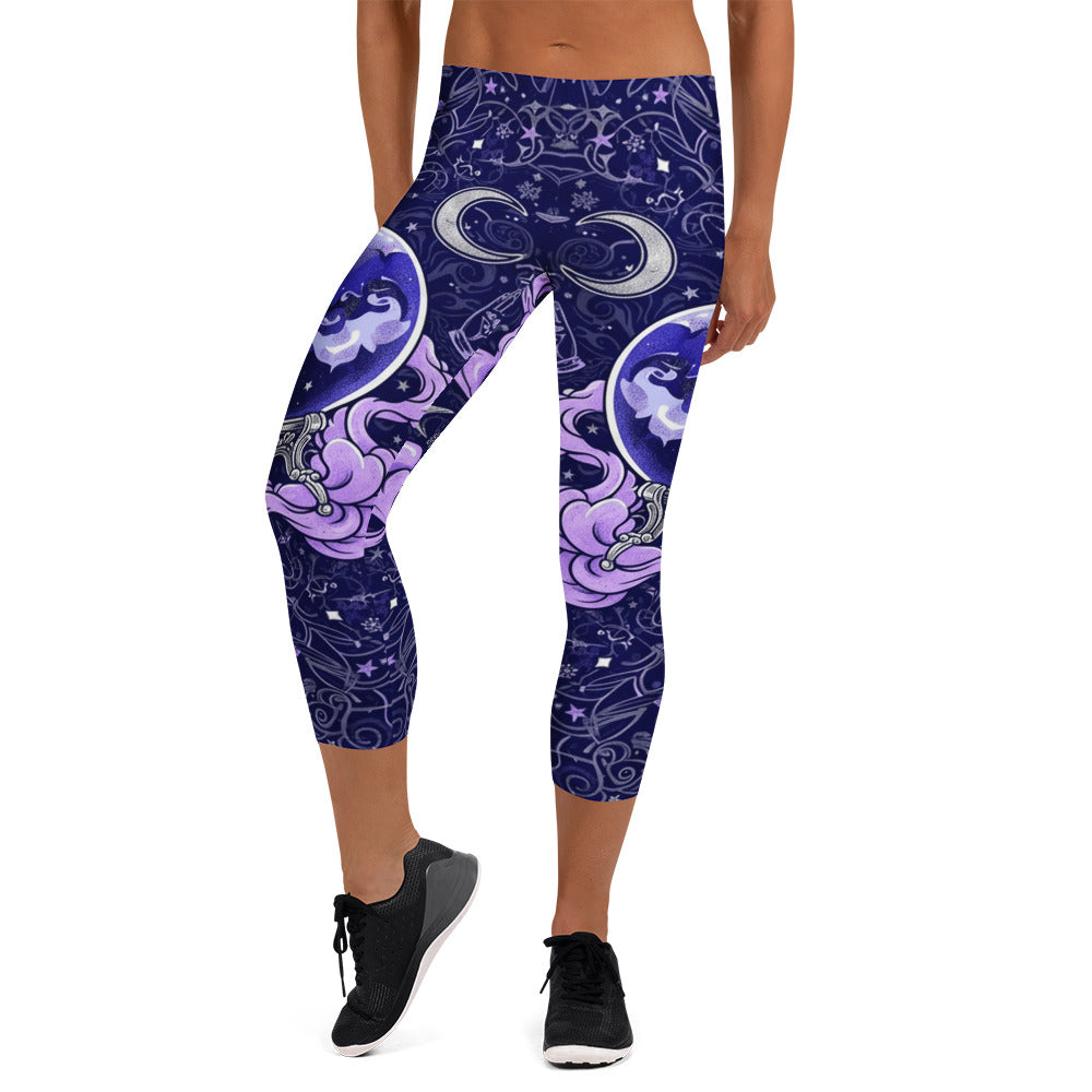 Crystal Ball Smoke Magic Capri Leggings | GearBunch