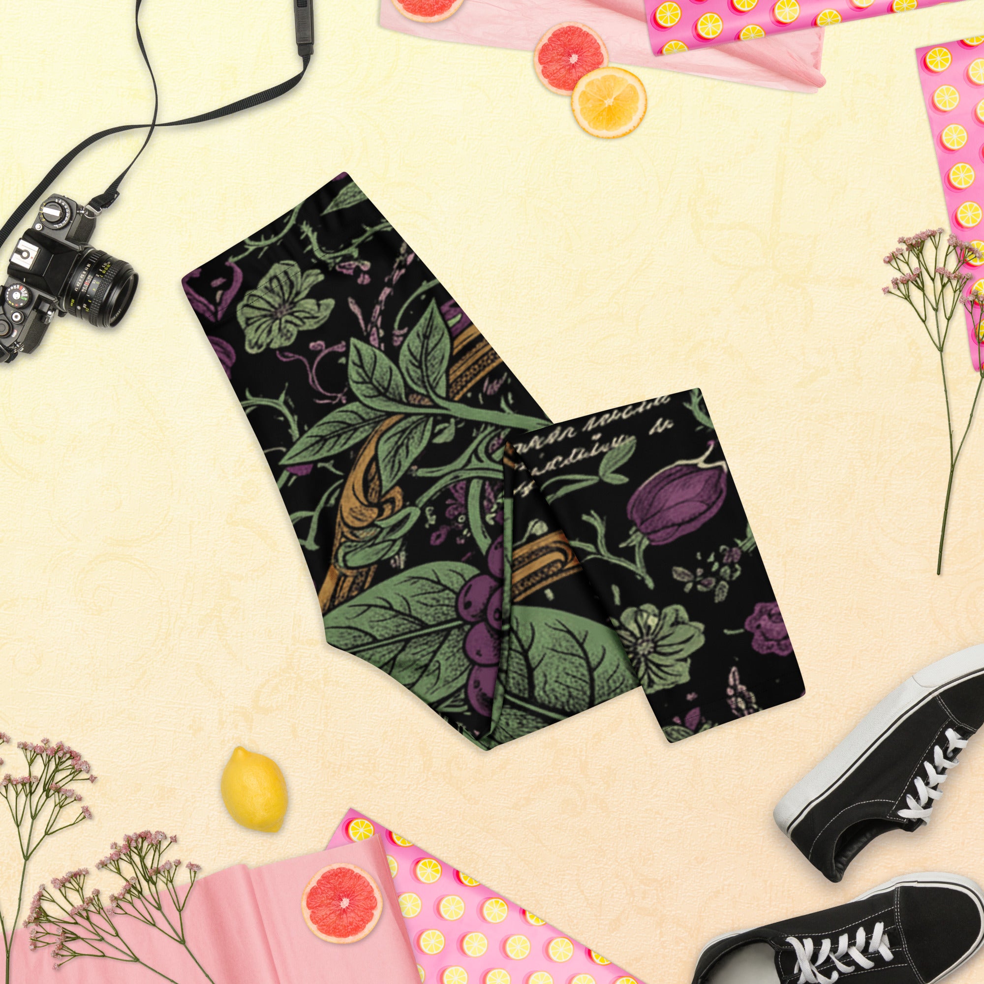 Deadly Nightshade Capri Leggings | GearBunch