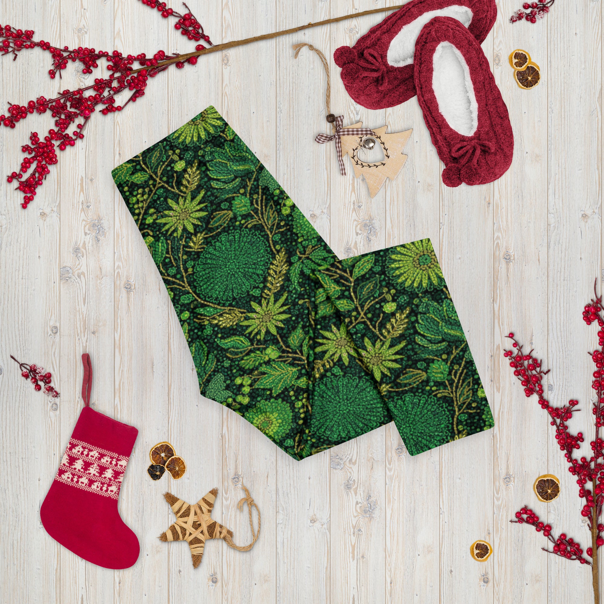 Emerald Jungle Capri Leggings | GearBunch