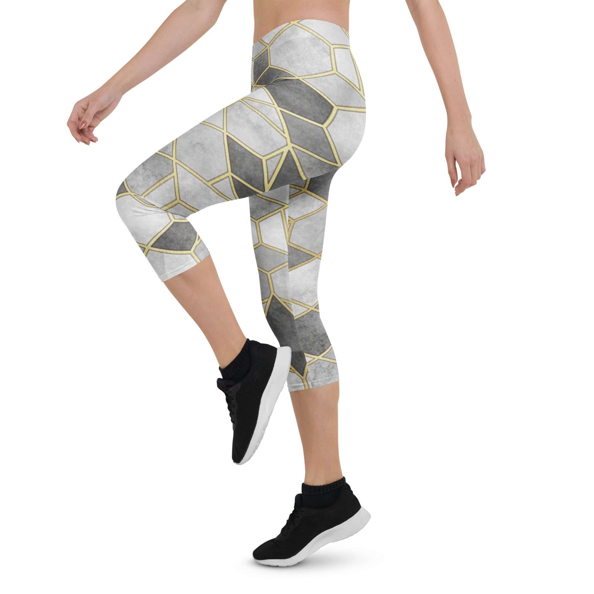 Monochrome Luxe Capri Leggings | GearBunch