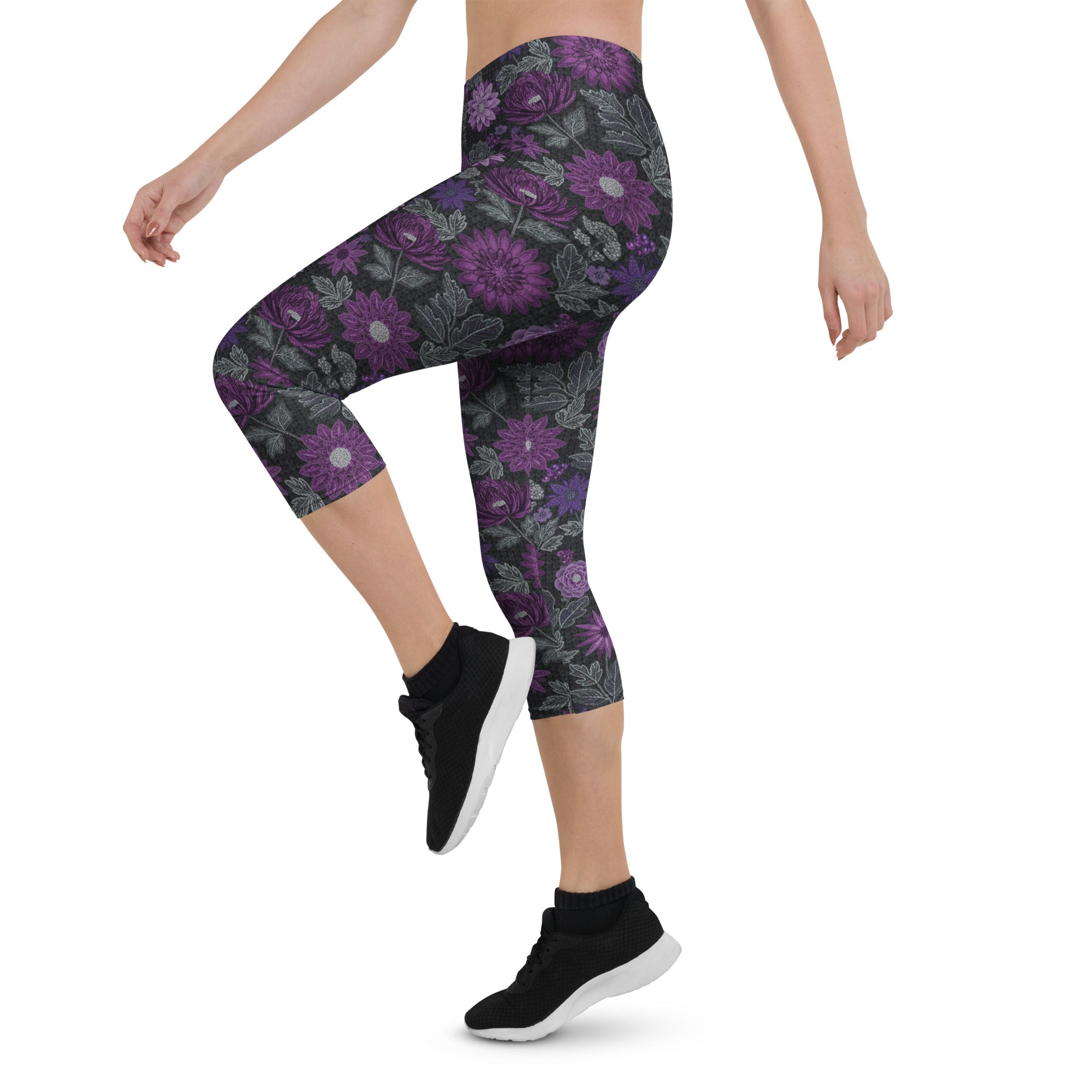 Jewel Orchid Capri Leggings | GearBunch